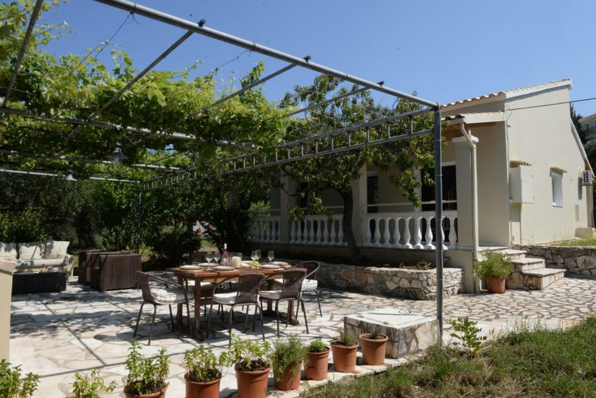 The Olive Grove House Villa Kassiopi Eksteriør billede